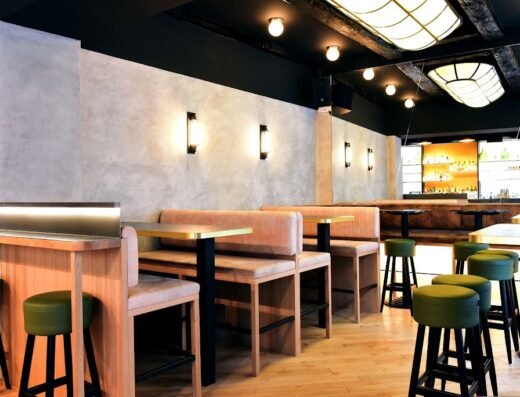 Urban Bar & Restaurant